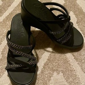 Skechers light weight wedge sandals